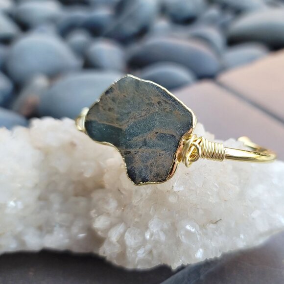Ocean Jasper Wire Wrap Cuff – 14Kt Gold Over Copper – Emotional Flow Talisman - Picture 1 of 6
